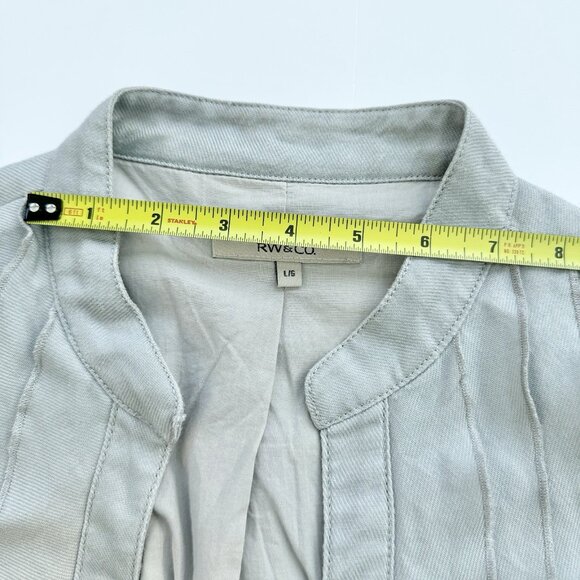 RW & CO Women’s Vintage Grey Jacket Short Sleeve Ruffled Collar 100% Ramie Large - Picture 3 of 15